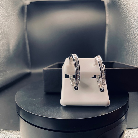 Jewelry - Elegant Silver Hoop Earrings